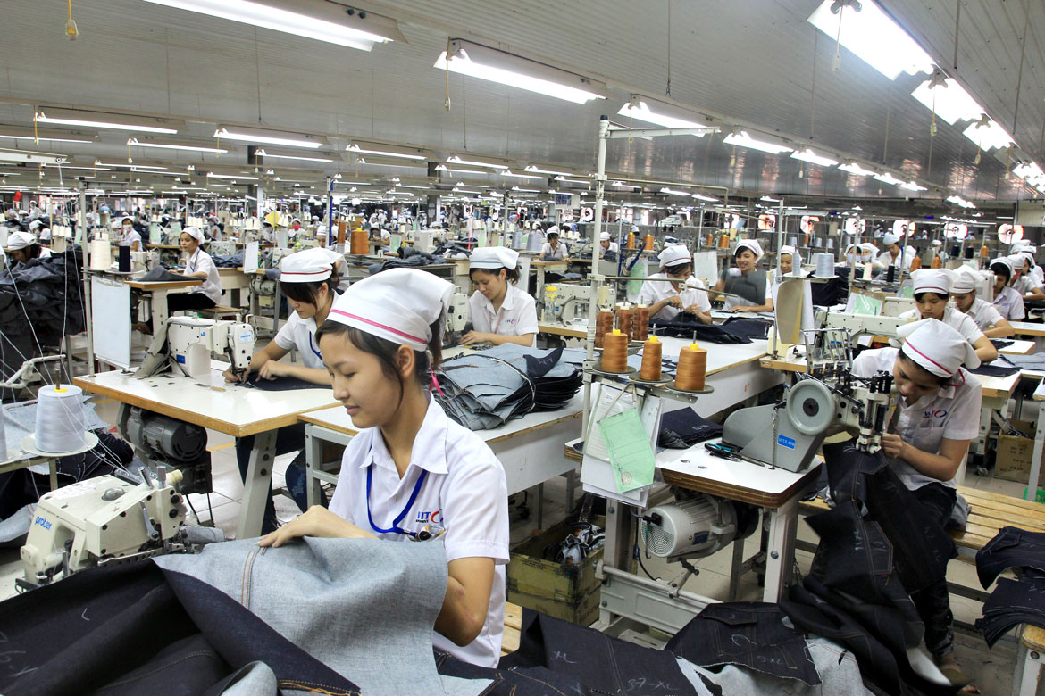 Tuyển 10 lao động nữ làm may mặc tại công ty Quần Kiệt - Đài Loan