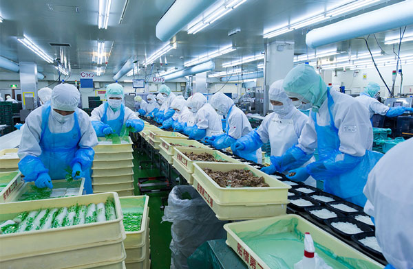 Tuyển 14 nam làm chế biến thực phẩm tại Saitama lương cơ bản ~32tr/tháng